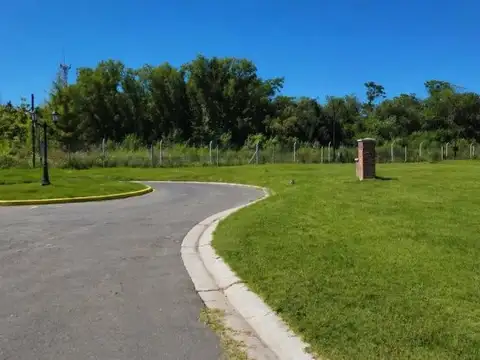 Terreno en Venta en San Sebastián, USD 7.000