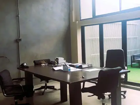 Local en Venta en Mataderos, USD 1.290.000