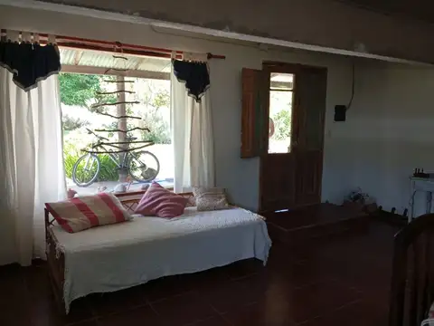 VENTA CASA ESTILO CAMPO - LAGUNA LA BRAVA