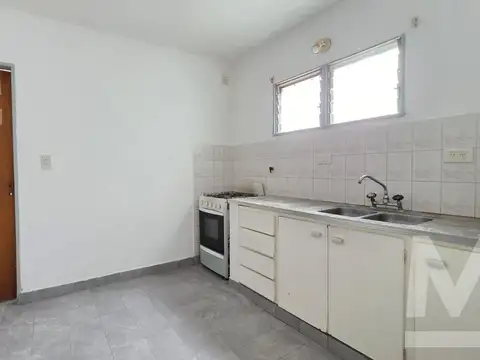 Departamento 4 ambientes con 1 baño