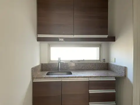 Oficina en  Alquiler - Edificio Corporativo