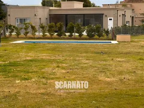 Casa en Alquiler de 3 dormitorios