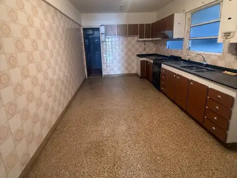 Departamento en Alquiler en Villa del Parque, $ 1.400.000