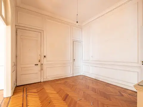 Departamento en Venta 80 años