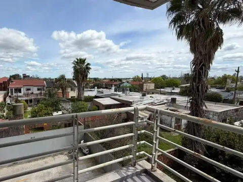 Departamento en Alquiler en Campana, $ 650.000
