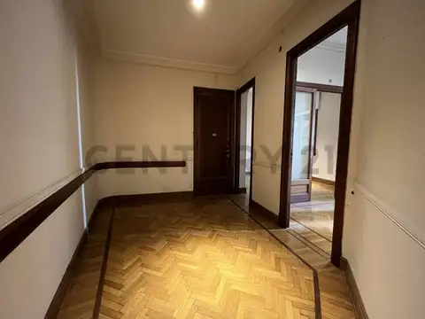 Arroyo 800, Piso 3