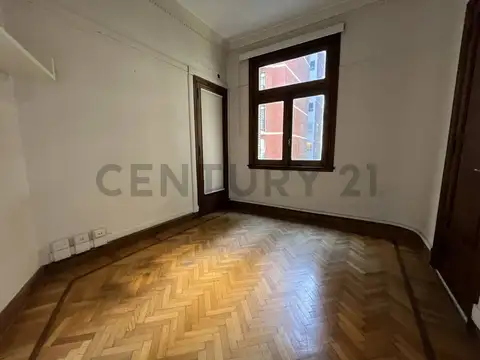 Oficina en Alquiler 101 años