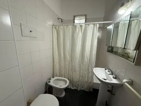 Departamento en Alquiler en Recoleta, $ 890.000