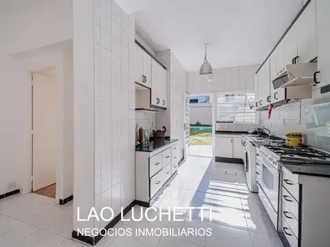Casa 4 ambientes con 4 baños