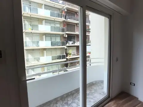 Departamento en Alquiler en Recoleta, $ 690.000