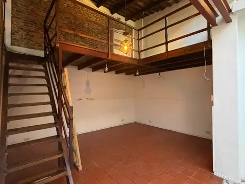 Alquiler PH almagro 4 ambientes con terraza propia 