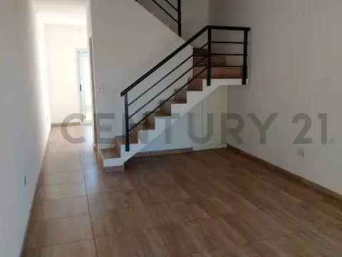 Teniente Fernandez 3500, Piso 0