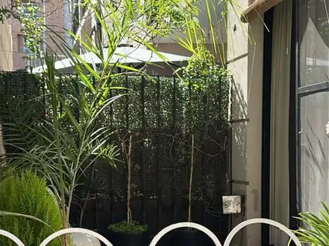 Rodriguez 1000, Piso 0