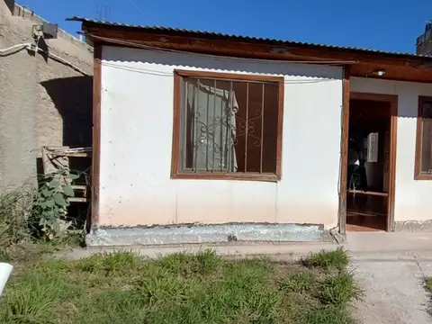 Venta Casa 2 Habitaciones Maipú Barrio Paraiso I