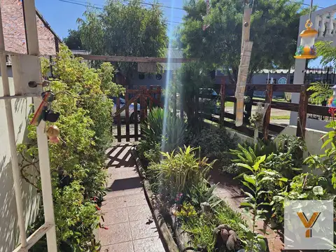 Depto Tipo Casa en Venta de 4 ambientes