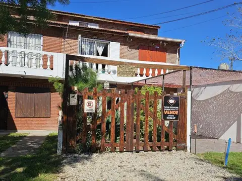 Depto Tipo Casa 4 ambientes con 1 baño
