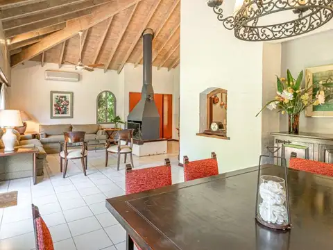 Casa en Venta en Las Praderas De Lujan, USD 195.000