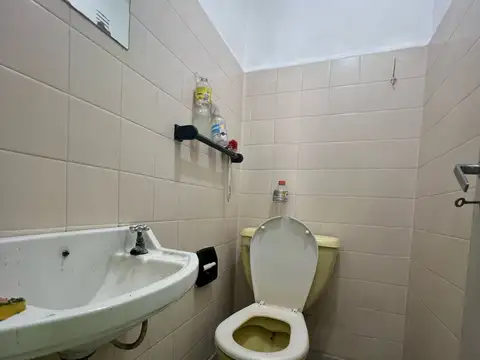 LOCAL DE 40M2 SOBRE AV. MITRE