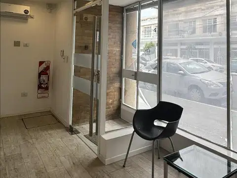 Oficina en Alquiler en Comodoro Rivadavia, $ 1.800.000