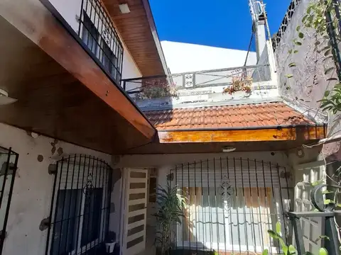 Depto Tipo Casa en Venta de 4 ambientes