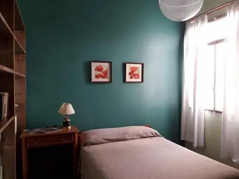 Depto Tipo Casa 4 ambientes con 2 baños