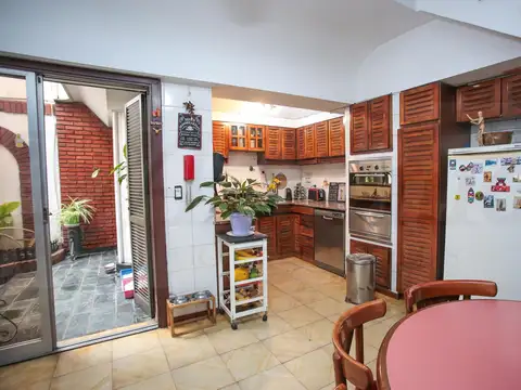 Casa en Venta en Parque Chacabuco, USD 278.000
