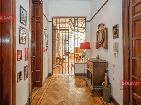 VENTA SEMIPISO 5 AMB.ALMAGRO CON 2 PATIOS Y BALCON APTO CREDITO
