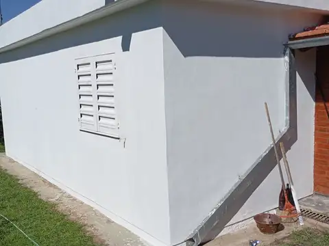 Casa en venta en La Punta, ampliada, cerrada con cercos forestales