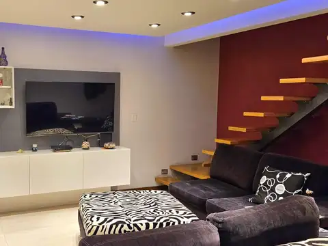 Departamento 5 ambientes tipo duplex