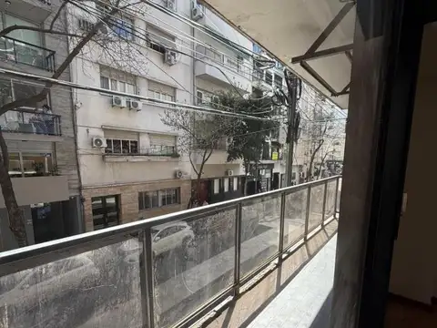 Junin 1137 , Piso 1