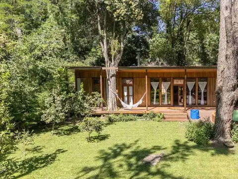 Casa en Venta con 1 cochera