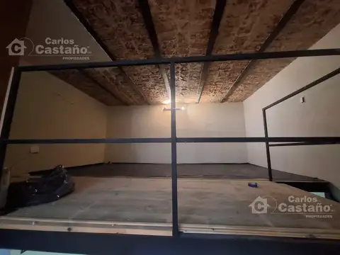 Depto Tipo Casa 3 ambientes con 2 baños