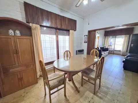 Casa en Venta en Villa Adelina, USD 165.000