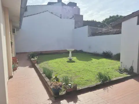 Rafael Obligado al 6800