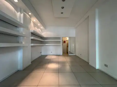Local en Venta en Ramos Mejía Sur, USD 130.000