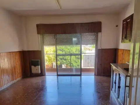Departamento 4 ambientes con 1 baño