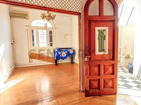 VENTA CASA EN SAAVEDRA TERRENO LOCAL COMERCIAL