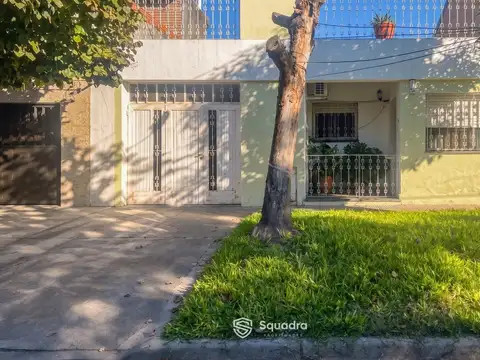 VENTA | PERMUTA - Casa 3 Dormitorios - Barrio Las Delicias, Rosario - APTO CRÉDITO.