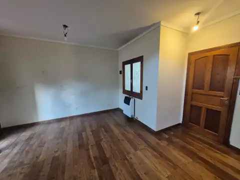 Depto Tipo Casa en Alquiler de 2 dormitorios