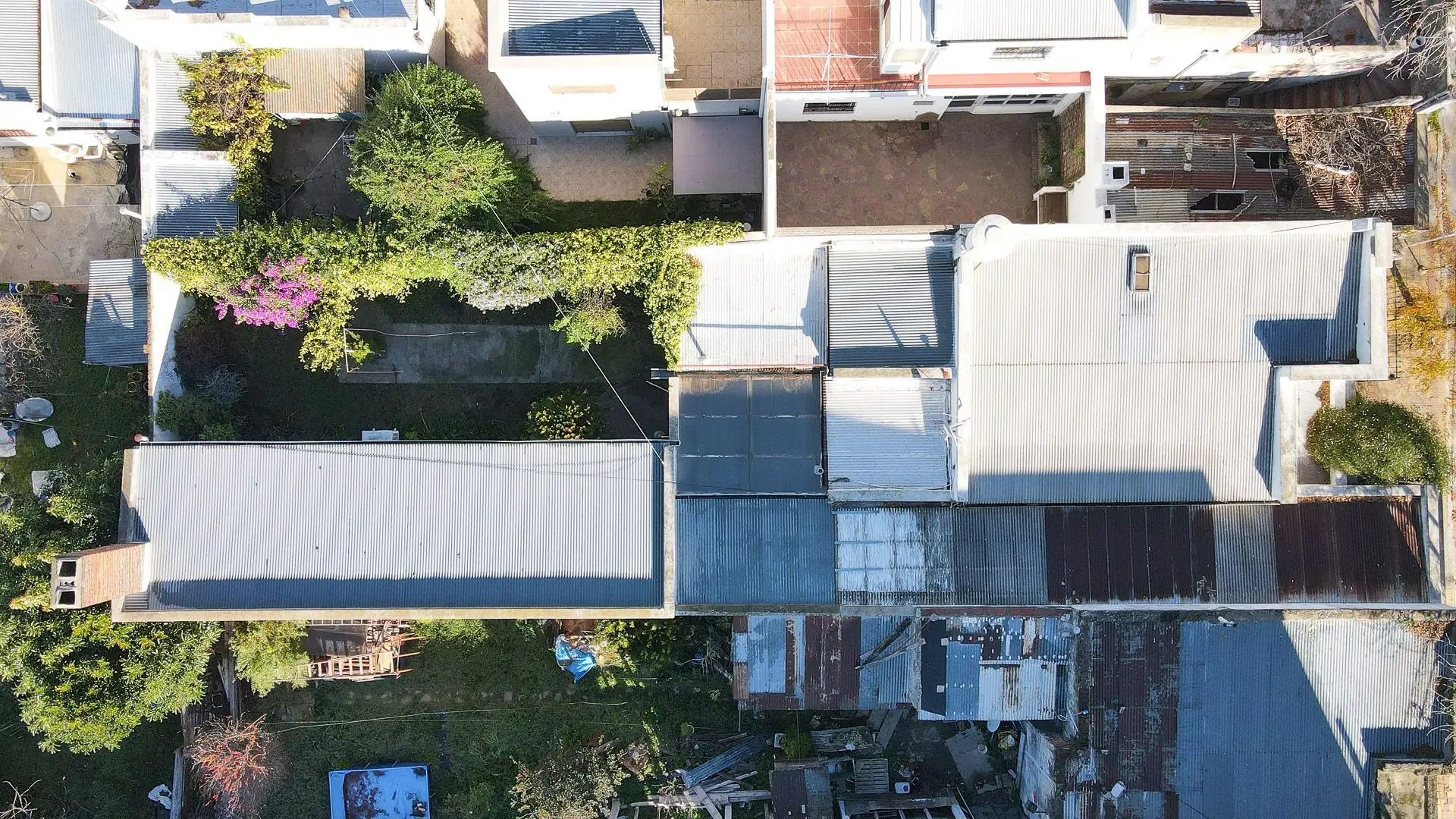 Casa en Venta sobre Calle Machado, 3 habitaciones, 239m²