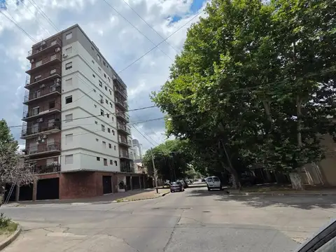 VENTA DPTO 4 AMBIENTES COCHERA QUILMES