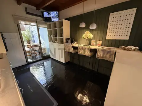 CASA EN ALQUILER 4 AMBIENTES EN PLAZA ALEM VILLA BALLESTER
