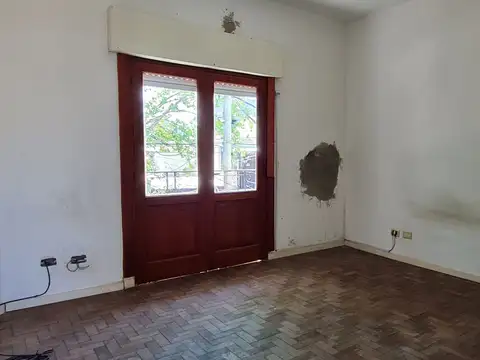 Depto Tipo Casa en Venta al Este