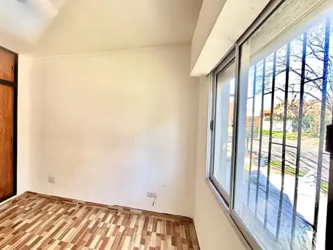 Depto Tipo Casa en Venta 46 años