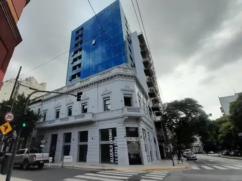 Departamento de 3 ambientes con balcón en venta