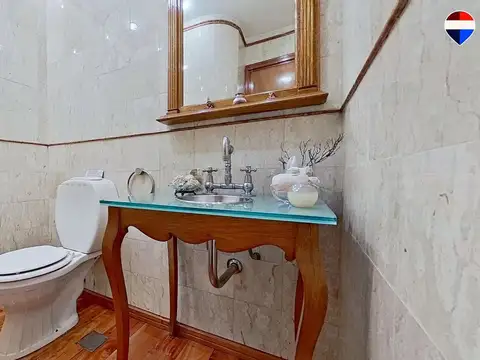 Depto Tipo Casa 5 ambientes con 2 baños