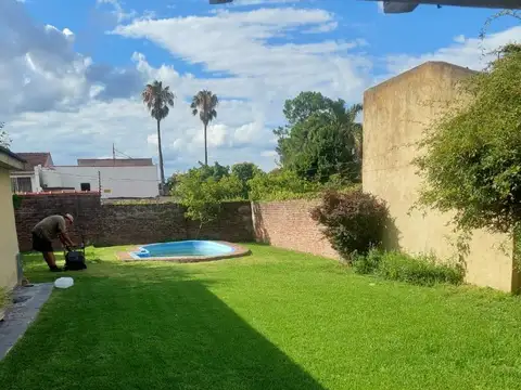 Casa en alqulier. SAN ISIDRO