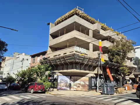 Departamento en Venta al Noreste