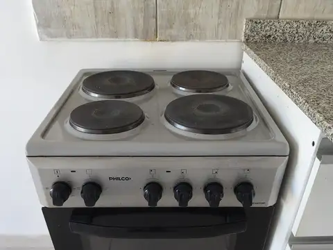 DEPARTAMENTO 1 AMBIENTE CON BALCÓN. Av. Roca 1527, Piso 1º C – Avellaneda