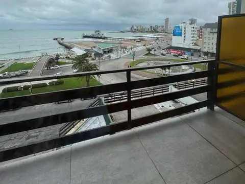 VENTA. DEPTO 2 AMB CON DEP Y COCHERA DOBLE. VISTA AL MAR. 9 DE JULIO 2300 MDP